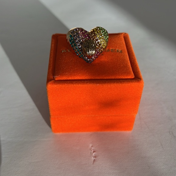 Authentic Kurt Geiger Pave Crystal Rainbow Heart Ring Eagle Head Gold Size 9 NWT - Picture 5 of 9